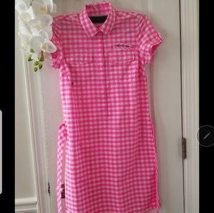 Vineyard vines dress in excellent condition